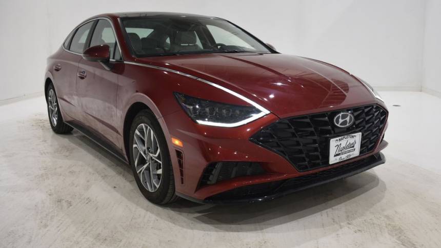 2023 Hyundai Sonata SEL — Sedan — 12,941 mi — Urbana, IL