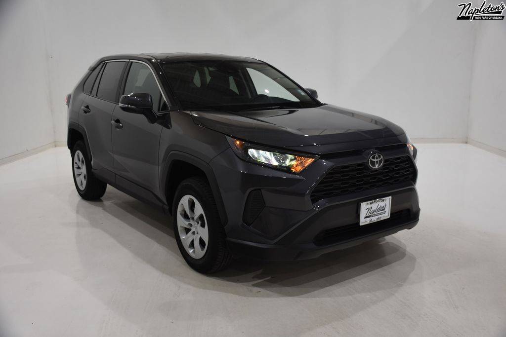 2022 Toyota RAV4 LE — SUV — 23,551 mi — Urbana, IL