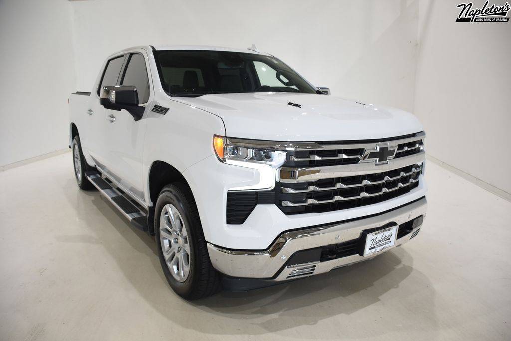 2023 Chevrolet Silverado 1500 LTZ — Pickup Truck — 29,980 mi — Urbana, IL