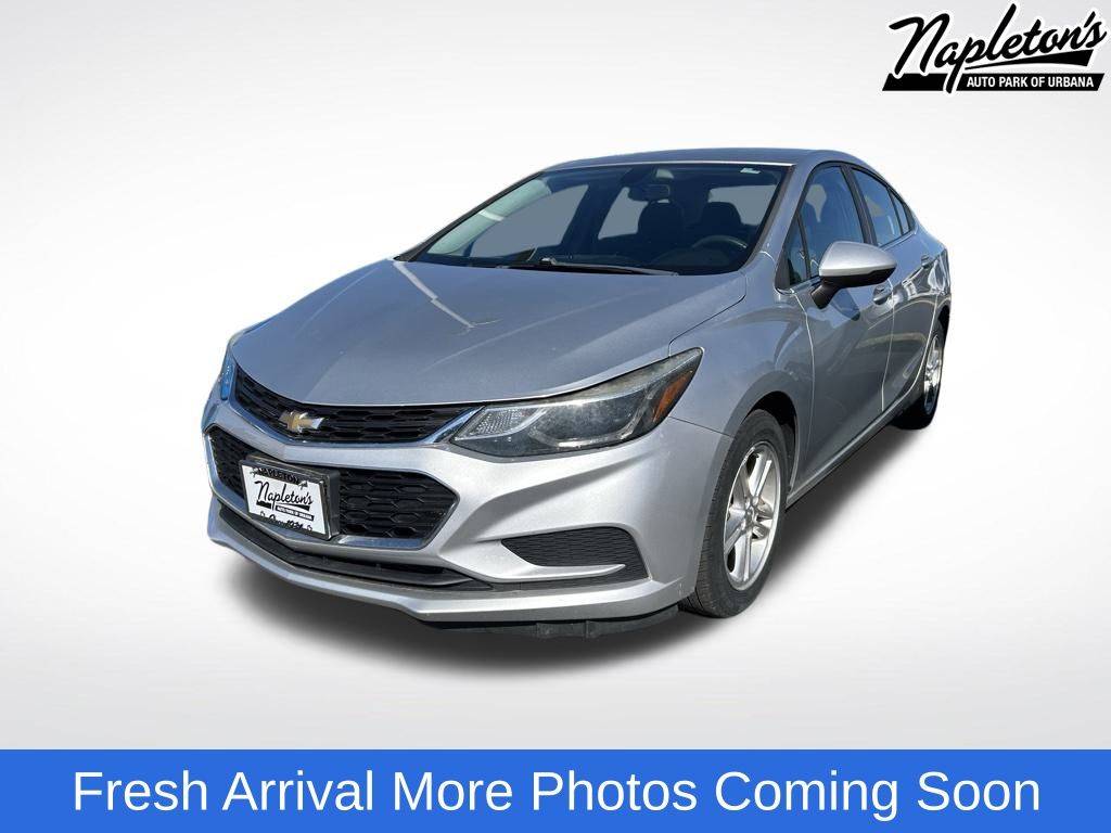 2017 Chevrolet Cruze LT — Sedan — 82,599 mi — Urbana, IL
