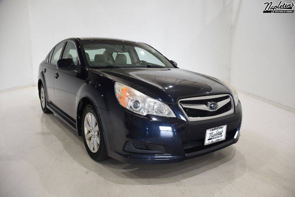 2012 Subaru Legacy 2.5i Premium — Sedan — 80,758 mi — Urbana, IL