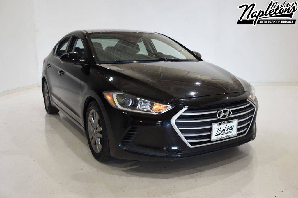 2018 Hyundai Elantra SEL — Sedan — 96,981 mi — Urbana, IL
