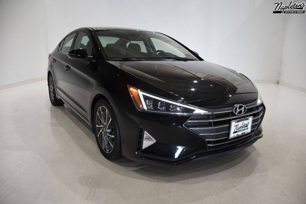 2019 Hyundai Elantra Limited — Sedan — 42,469 mi — Urbana, IL