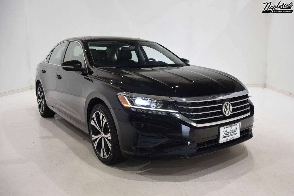 2022 Volkswagen Passat SE — Sedan — 58,371 mi — Urbana, IL