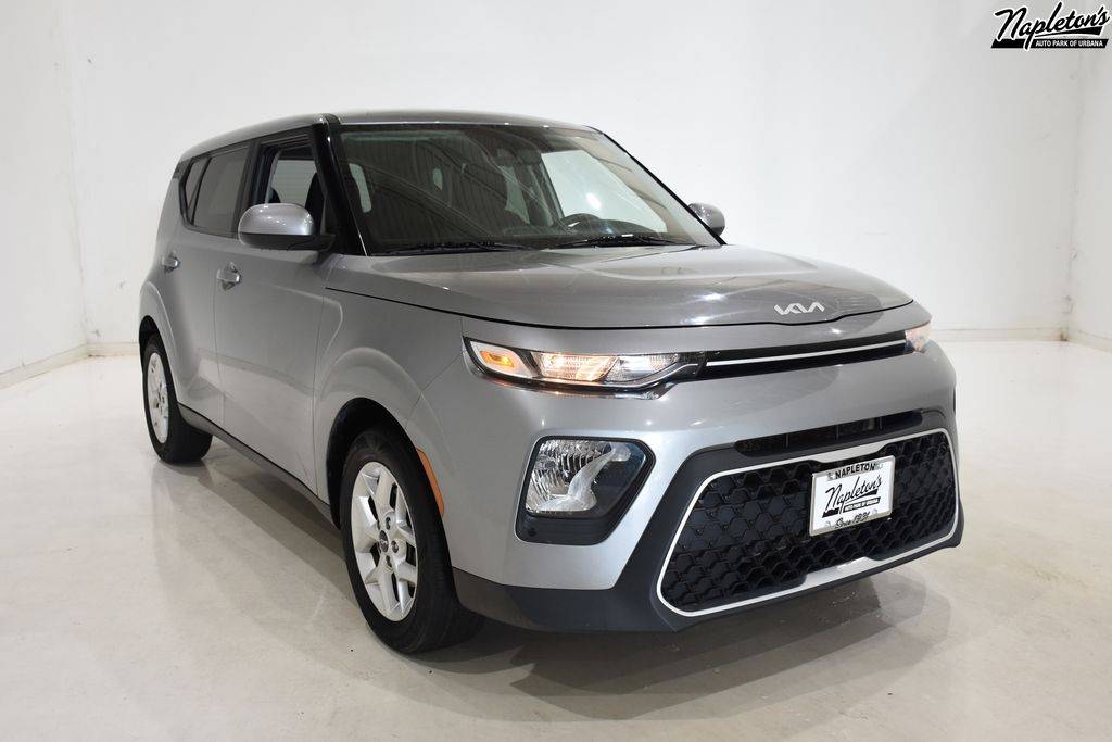 2022 Kia Soul LX — Hatchback — 66,705 mi — Urbana, IL