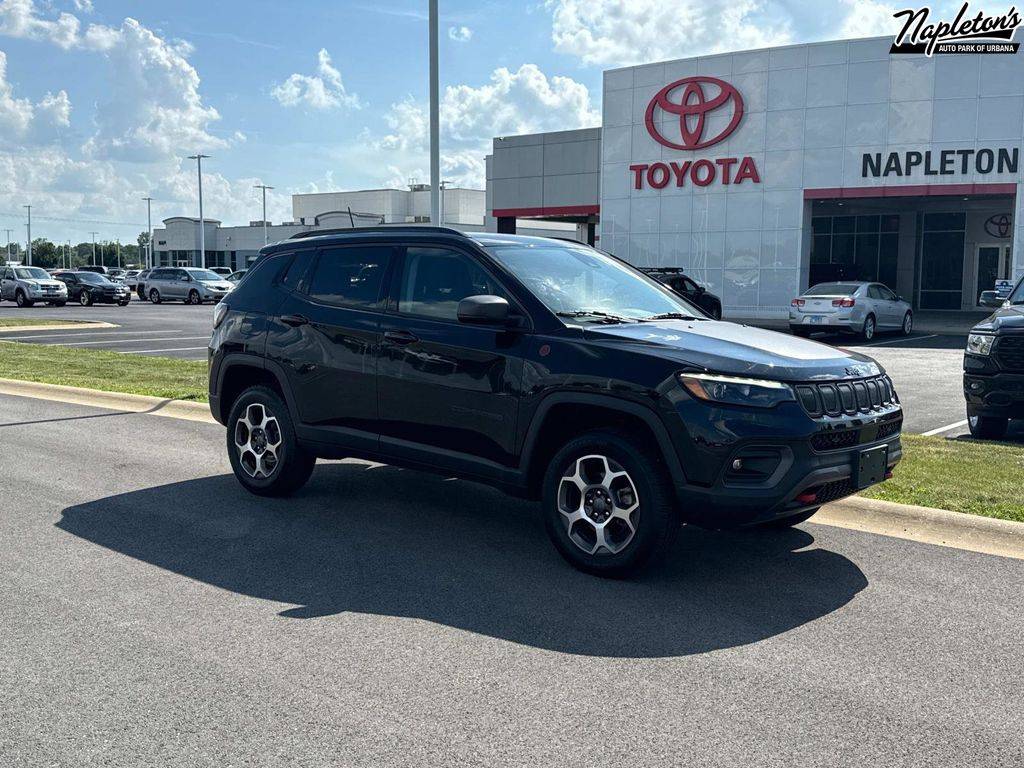 2022 Jeep Compass Trailhawk — SUV — 32,436 mi — Urbana, IL