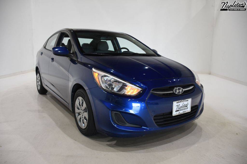 2015 Hyundai Accent GLS — Sedan — 92,544 mi — Urbana, IL