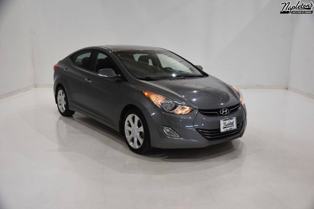 2013 Hyundai Elantra Limited — Sedan — 102,438 mi — Urbana, IL