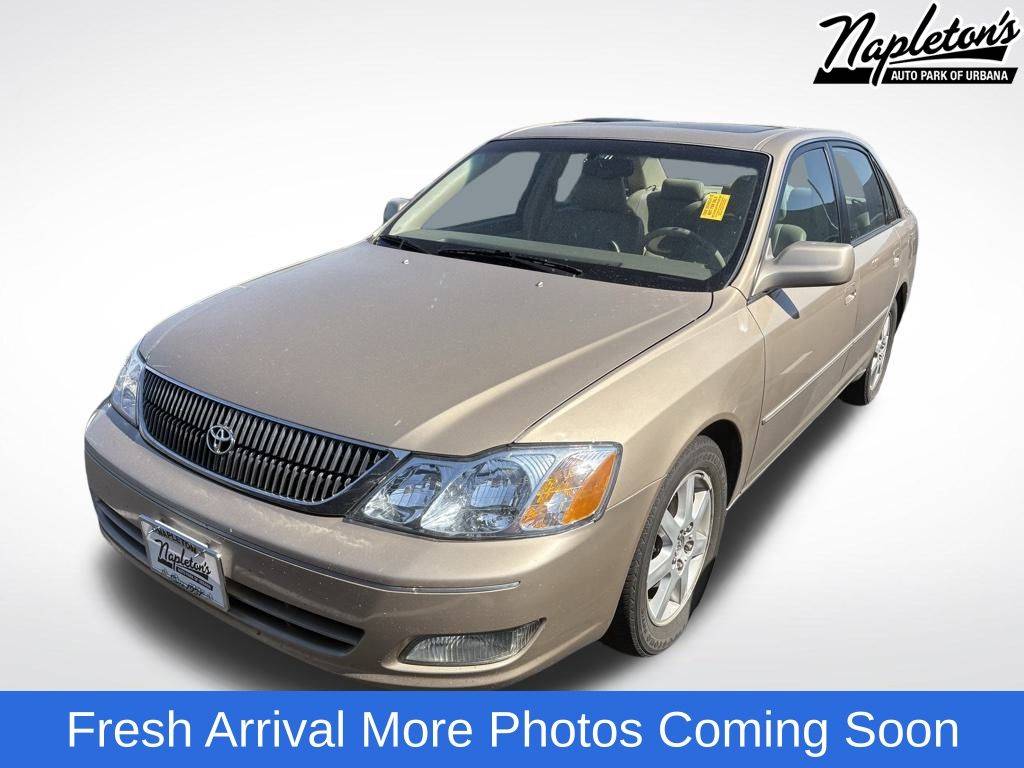 2001 Toyota Avalon XLS — Sedan — 189,698 mi — Urbana, IL