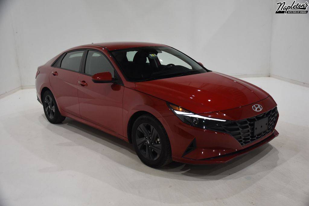 2023 Hyundai Elantra SEL — Sedan — 64,759 mi — Urbana, IL