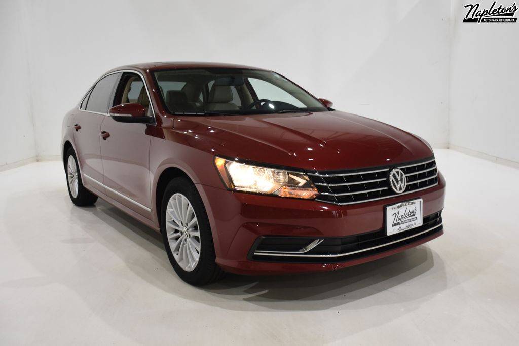 2017 Volkswagen Passat 1.8T SE — Sedan — 60,009 mi — Urbana, IL