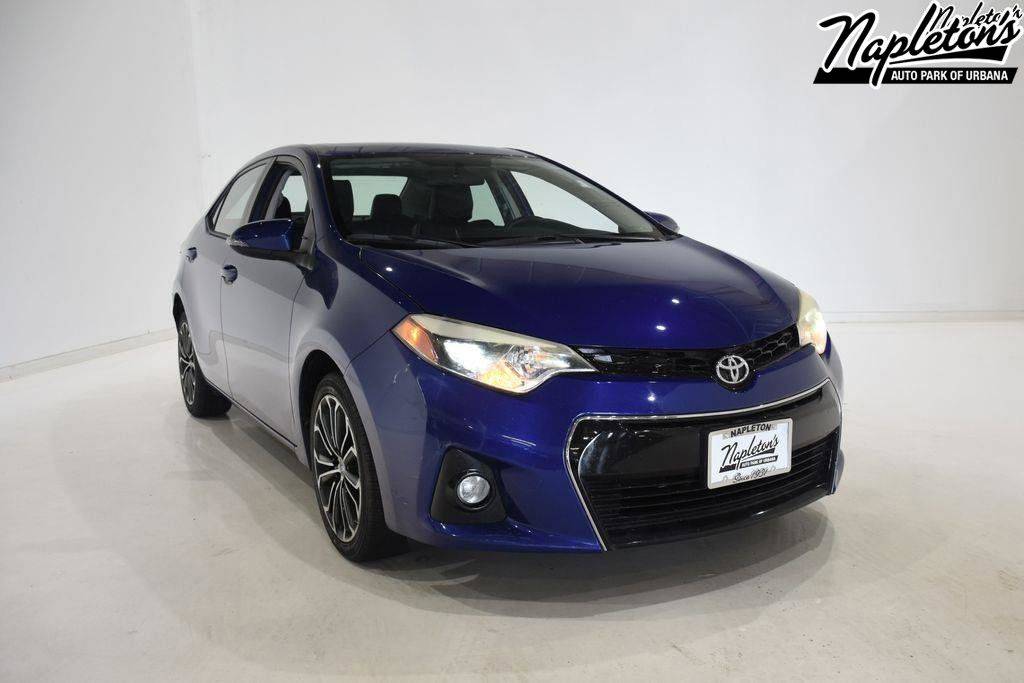 2015 Toyota Corolla LE — Sedan — 123,538 mi — Urbana, IL