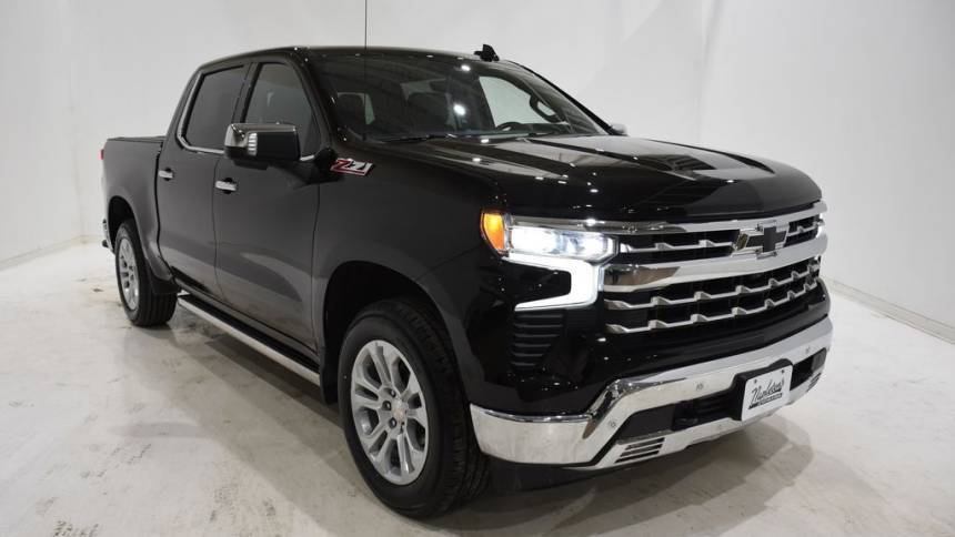 2022 Chevrolet Silverado 1500 LTZ — Pickup Truck — 26,409 mi — Urbana, IL