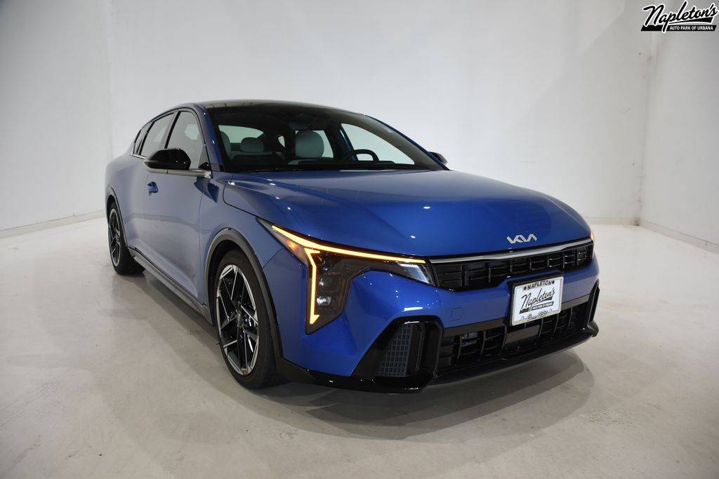 2025 Kia K4 GT-Line — Sedan — 1,616 mi — Urbana, IL