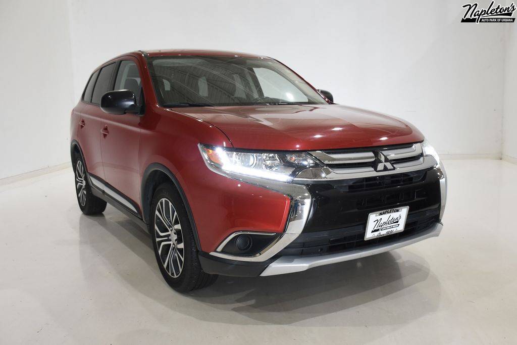 2017 Mitsubishi Outlander ES — SUV — 47,395 mi — Urbana, IL