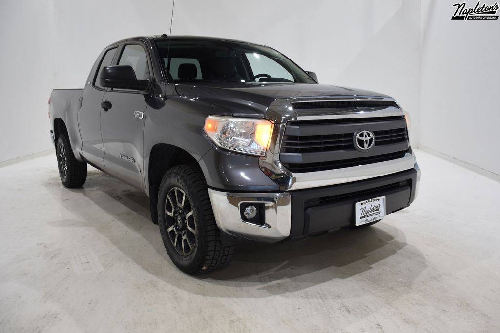 2015 Toyota Tundra SR5 — Pickup Truck — 127,198 mi — Urbana, IL