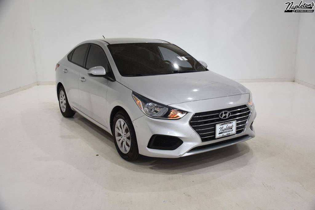 2020 Hyundai Accent SE — Sedan — 98,335 mi — Urbana, IL