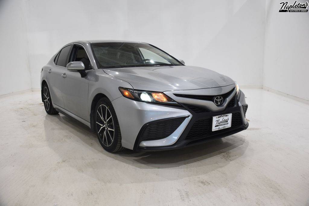 2023 Toyota Camry SE — Sedan — 46,108 mi — Urbana, IL