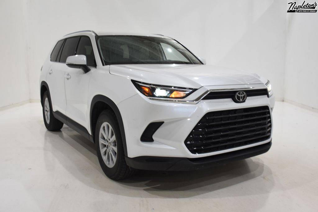 2024 Toyota Grand Highlander XLE — SUV — 33,645 mi — Urbana, IL