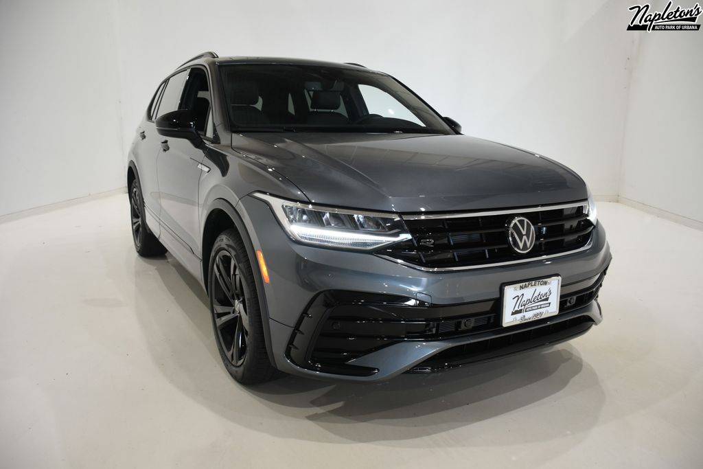 2024 Volkswagen Tiguan SE R-Line Black — SUV — 3,503 mi — Urbana, IL