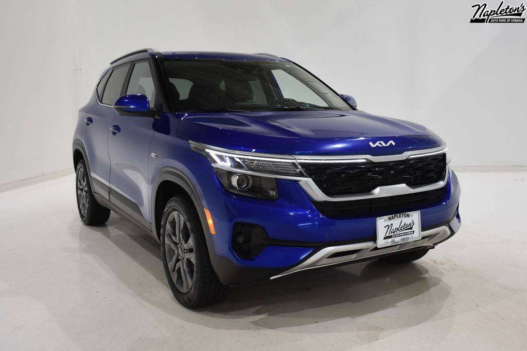 2023 Kia Seltos S — SUV — 32,386 mi — Urbana, IL