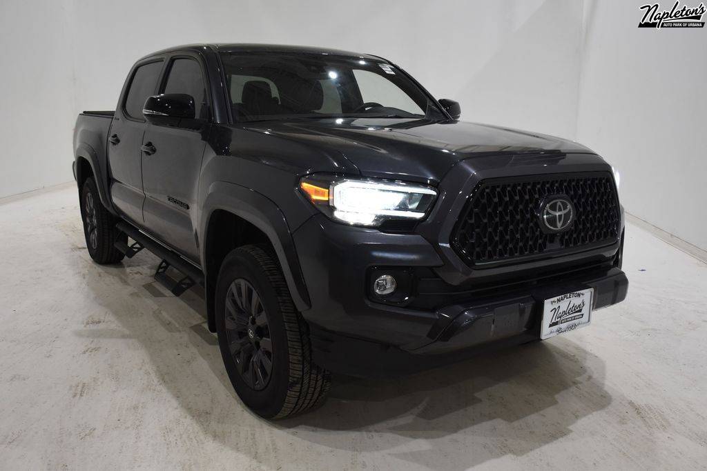 2022 Toyota Tacoma Limited — Pickup Truck — 27,732 mi — Urbana, IL