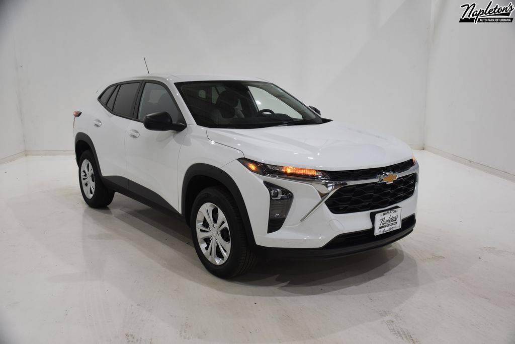 2024 Chevrolet Trax LS — SUV — 26,044 mi — Urbana, IL