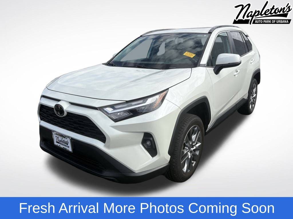 2022 Toyota RAV4 XLE Premium — SUV — 17,935 mi — Urbana, IL