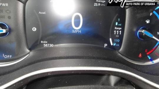2022 Chrysler Pacifica Hybrid Touring L — Minivan — 58,730 mi — Urbana, IL