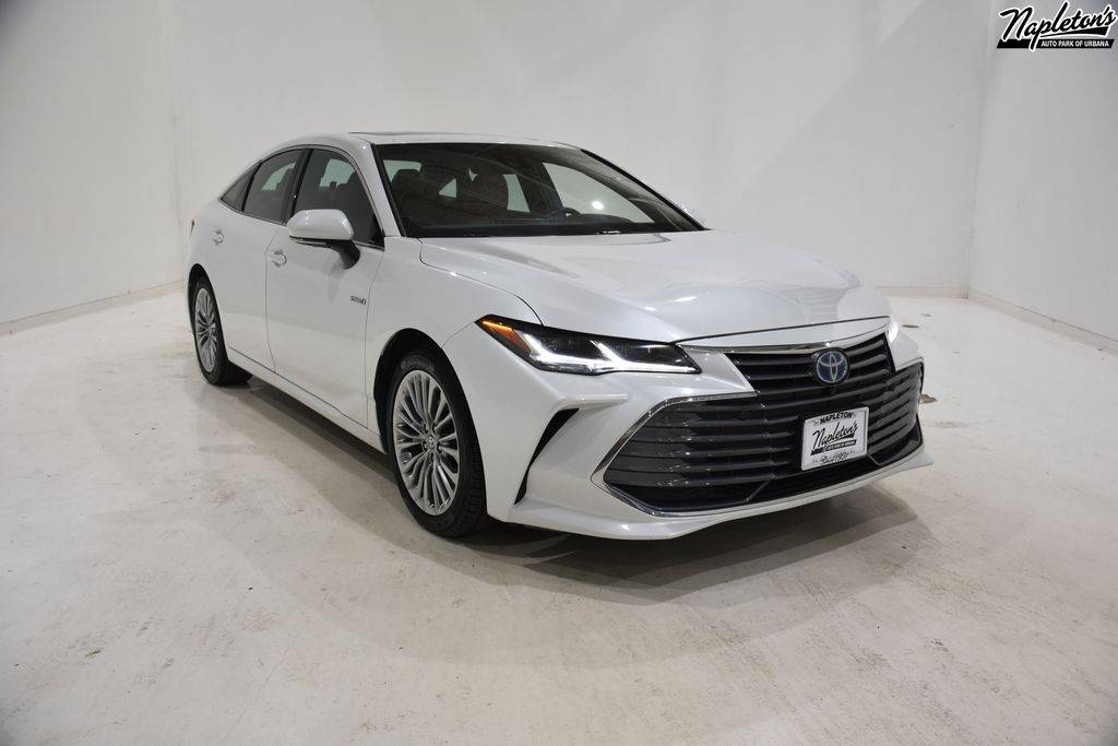 2021 Toyota Avalon Hybrid Limited — Sedan — 71,497 mi — Urbana, IL