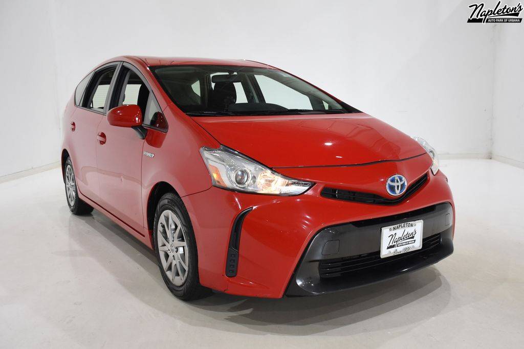 2015 Toyota Prius v Two — Wagon — 159,478 mi — Urbana, IL