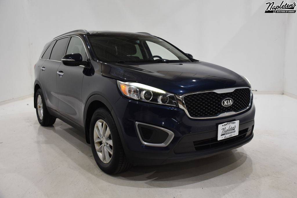 2016 Kia Sorento LX — SUV — 106,000 mi — Urbana, IL