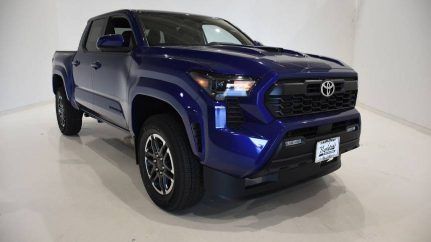 2024 Toyota Tacoma TRD Sport — Pickup Truck — 26 mi — Urbana, IL