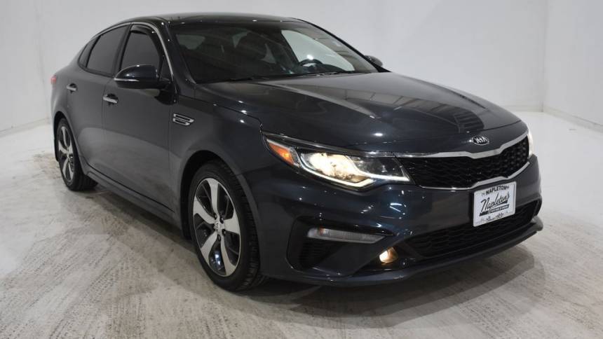 2020 Kia Optima S — Sedan — 68,638 mi — Urbana, IL