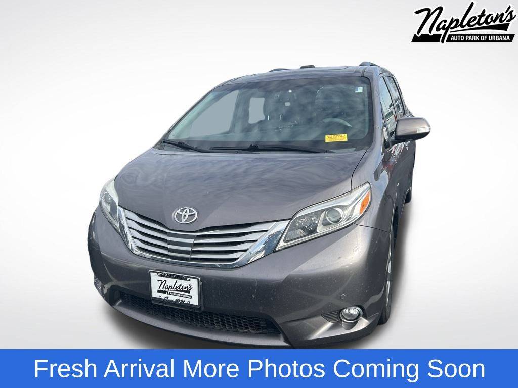 2015 Toyota Sienna Limited Premium — Minivan — 143,398 mi — Urbana, IL