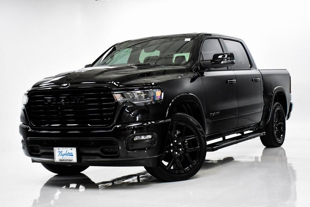 2025 Ram 1500 Laramie — Pickup Truck — 17,921 mi — Elmhurst, IL