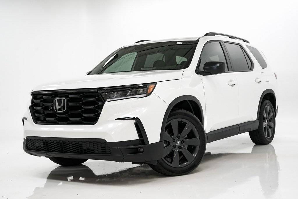 2025 Honda Pilot Sport — SUV — 2,863 mi — Elmhurst, IL