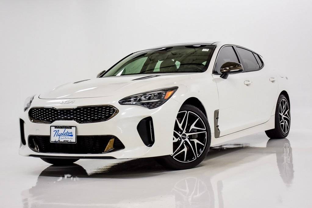 2023 Kia Stinger GT-Line — Hatchback — 19,905 mi — Elmhurst, IL