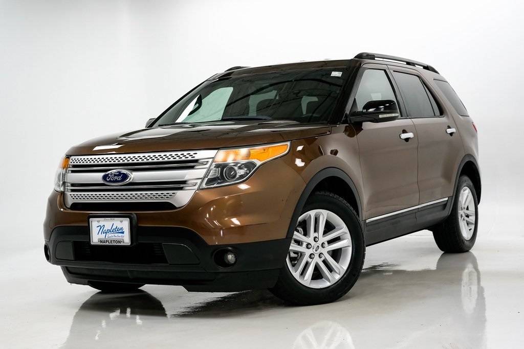 2011 Ford Explorer XLT — SUV — 29,557 mi — Elmhurst, IL