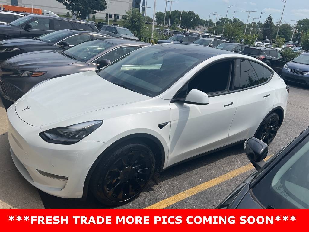 2021 Tesla Model Y Long Range — SUV — 22,346 mi — Elmhurst, IL
