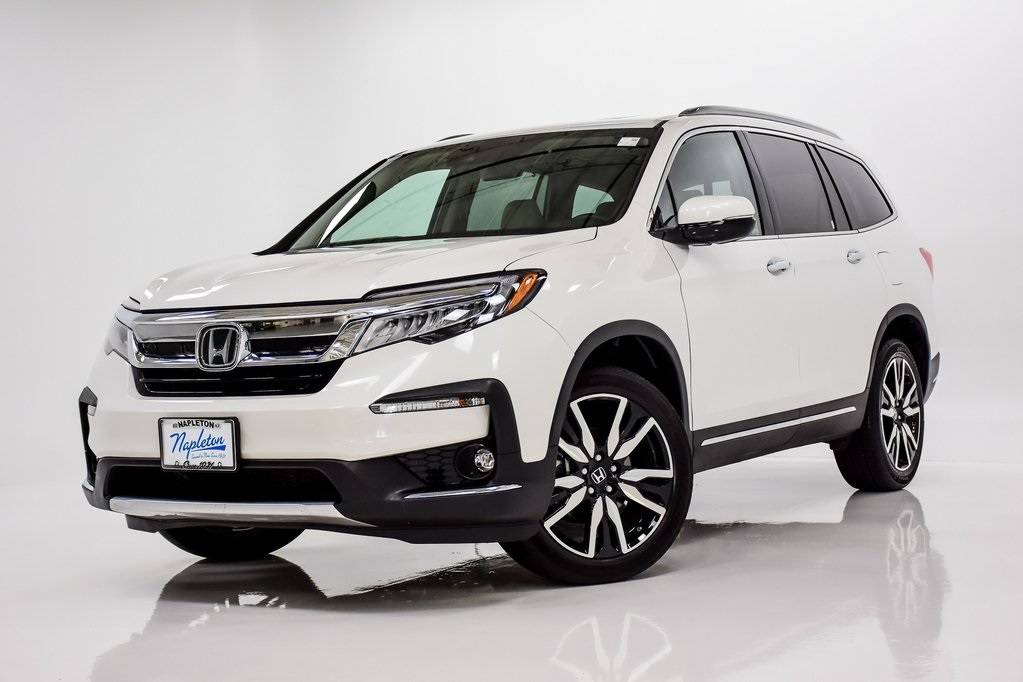 2022 Honda Pilot Touring — SUV — 17,743 mi — Elmhurst, IL