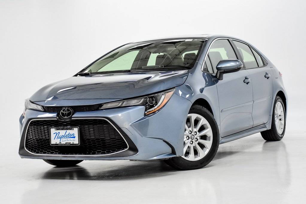 2020 Toyota Corolla XLE — Sedan — 35,418 mi — Elmhurst, IL