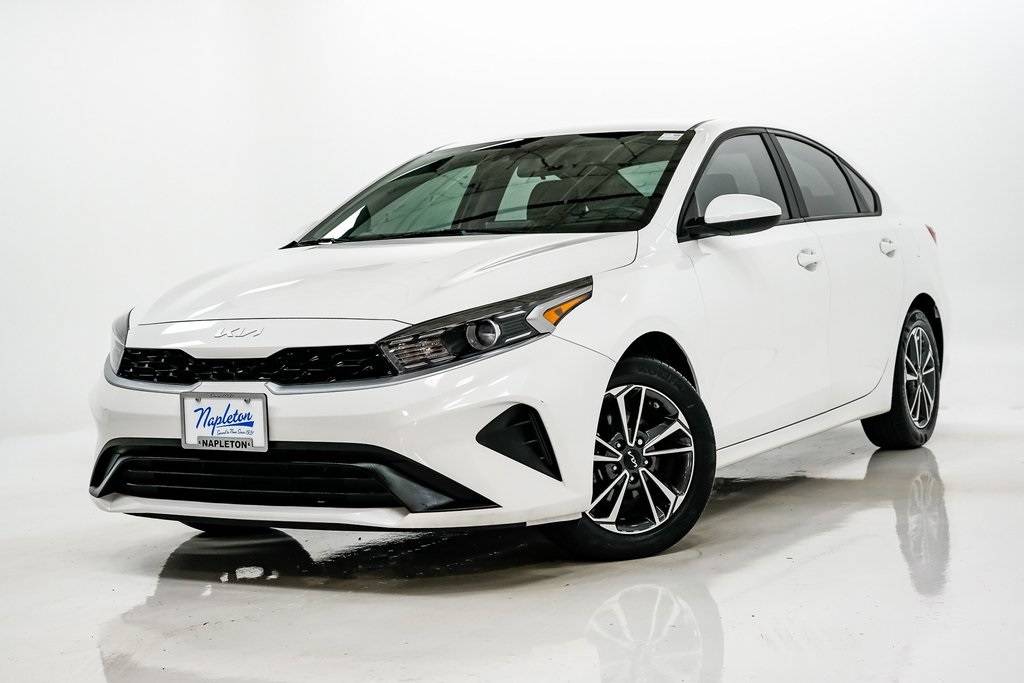 2023 Kia Forte LXS — Sedan — 23,512 mi — Elmhurst, IL