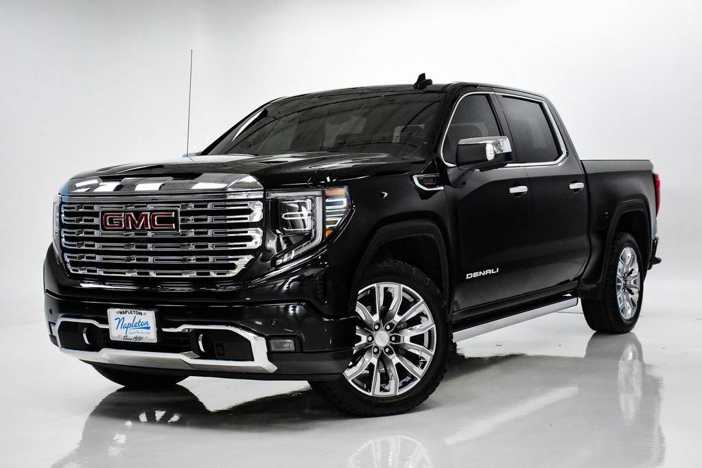 2023 GMC Sierra 1500 Denali — Pickup Truck — 27,496 mi — Elmhurst, IL