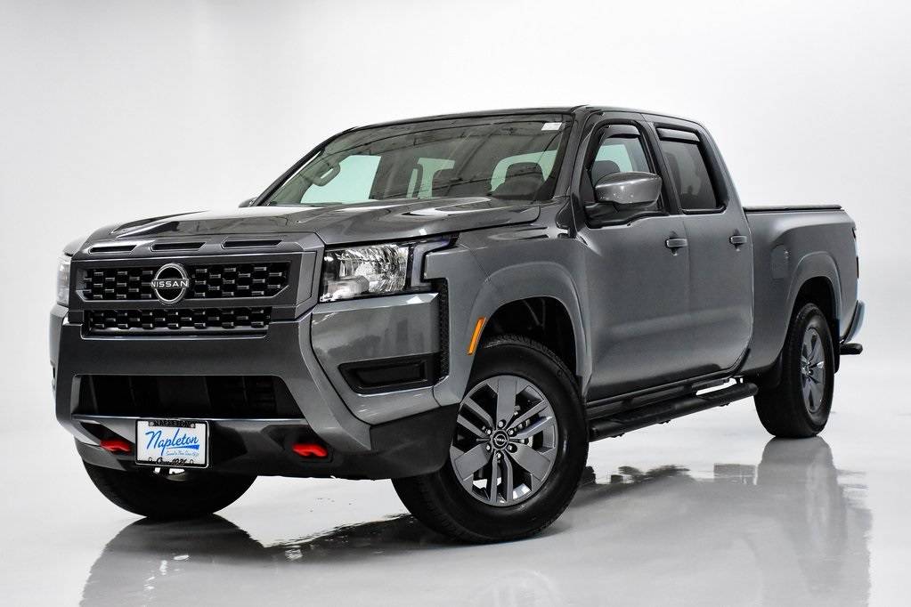 2025 Nissan Frontier SV — Pickup Truck — 6,560 mi — Elmhurst, IL