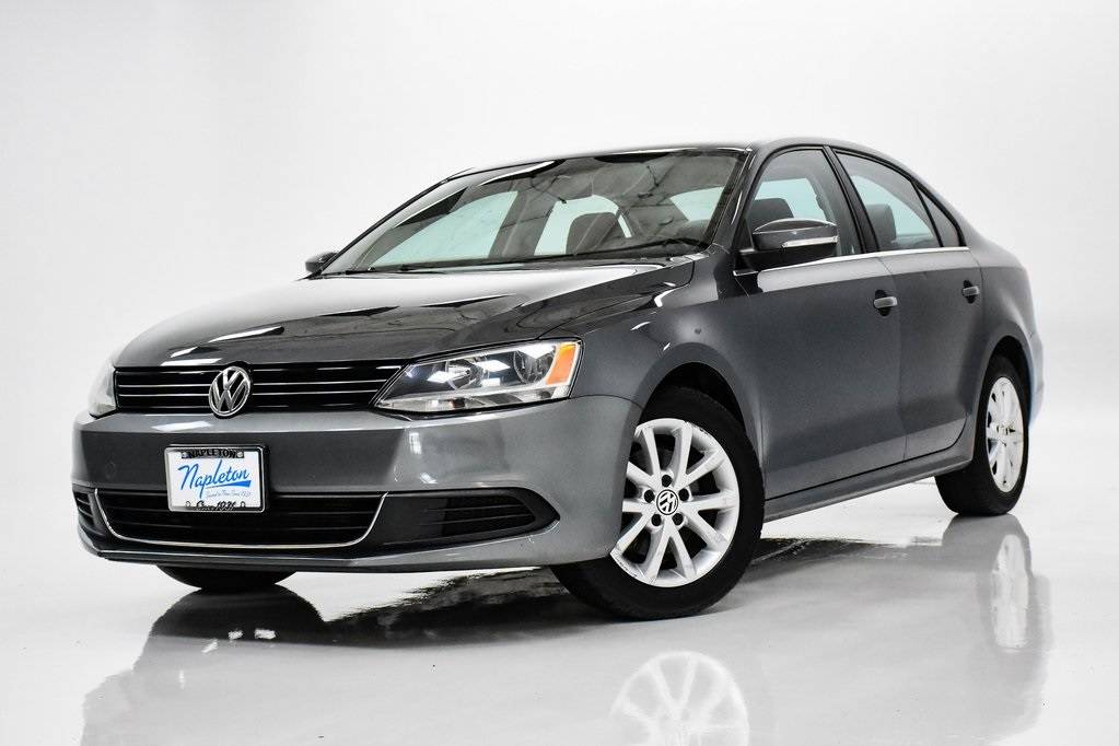 2013 Volkswagen Jetta SE — Sedan — 106,994 mi — Elmhurst, IL