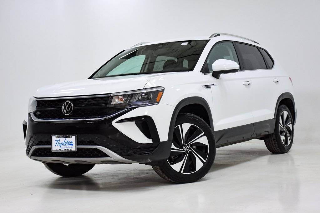 2024 Volkswagen Taos SE — SUV — 18,738 mi — Elmhurst, IL
