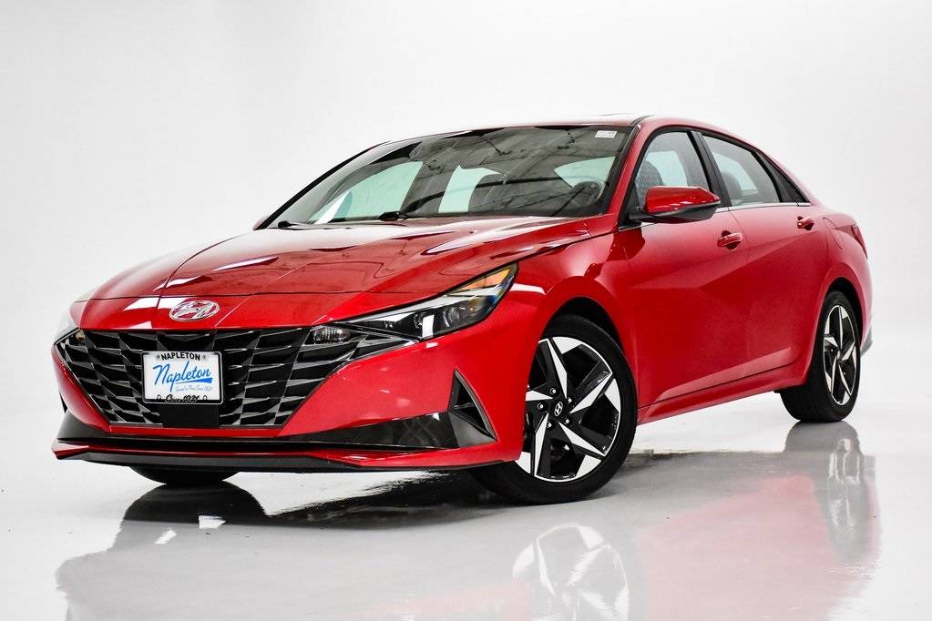 2021 Hyundai Elantra Limited — Sedan — 7,932 mi — Elmhurst, IL