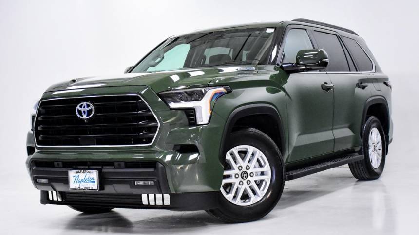 2023 Toyota Sequoia SR5 — SUV — 44,771 mi — Elmhurst, IL
