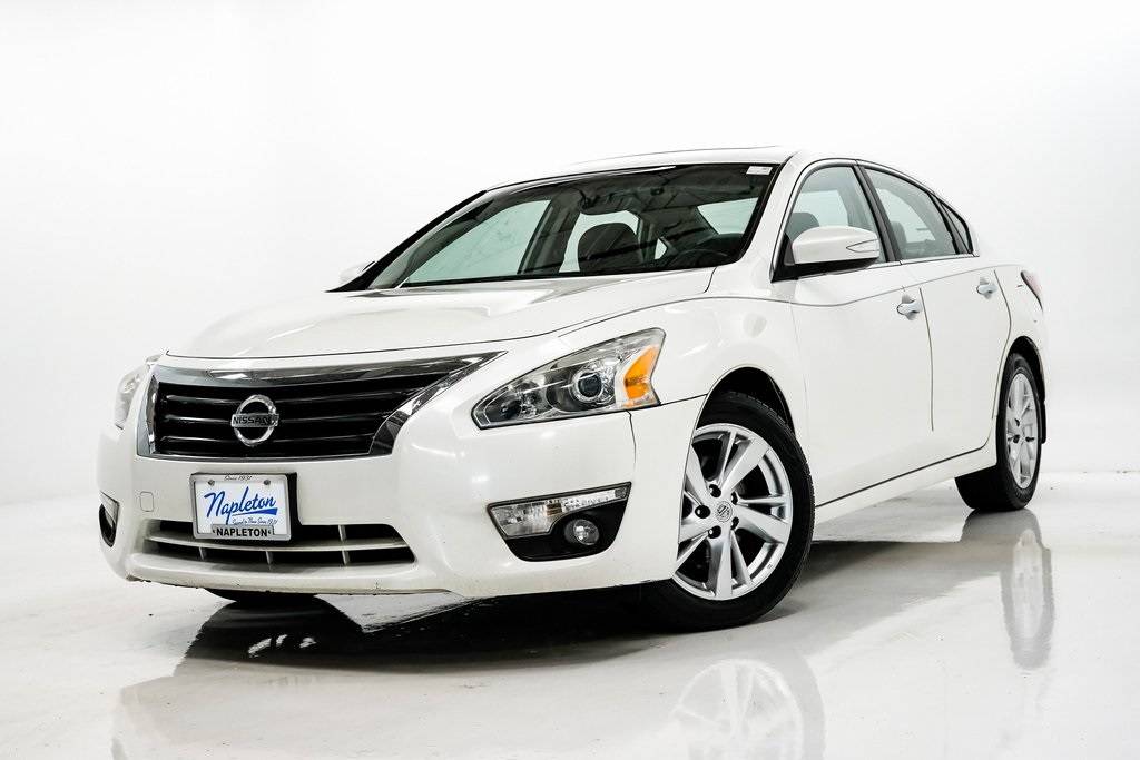 2015 Nissan Altima 2.5 SL — Sedan — 142,261 mi — Elmhurst, IL